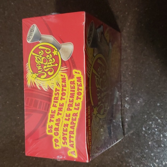 Jungle Speed Game. Asmodee Family Gripping Board Game. Think Fast Tom & Yako - Picture 2 of 3